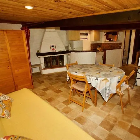 Charmante Bergerie A 펜션 *