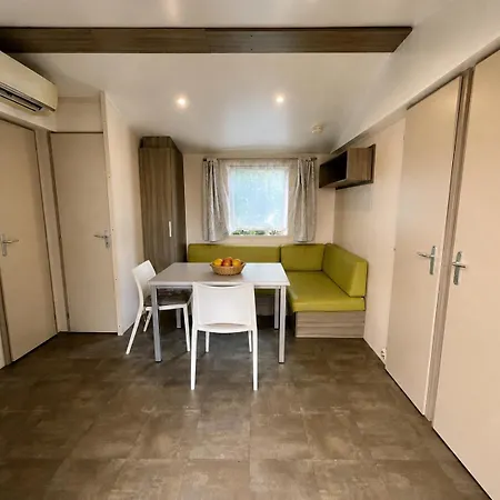Holiday home La Pregolosa A *